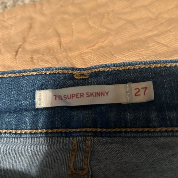 Jeans - Picture 4 of 4